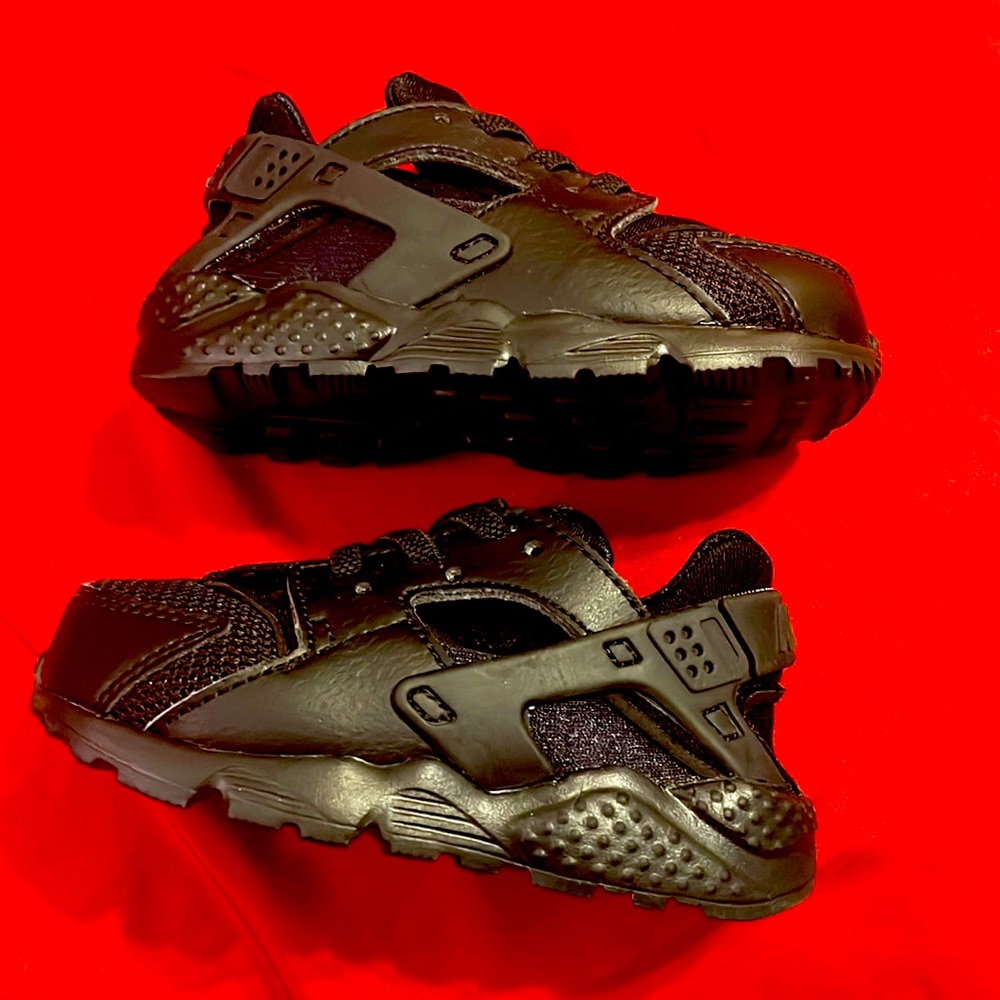 Baby Black Huarache